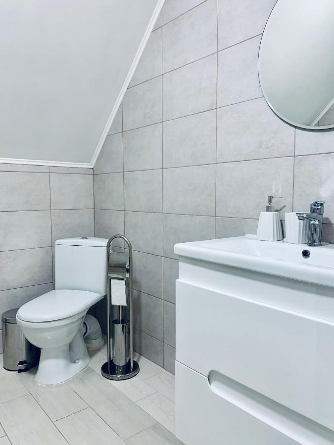 Котедж Макс Slavske Ngoại thất bức ảnh